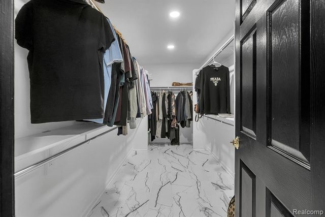 1433 Callaway Court, Howell, MI 48843