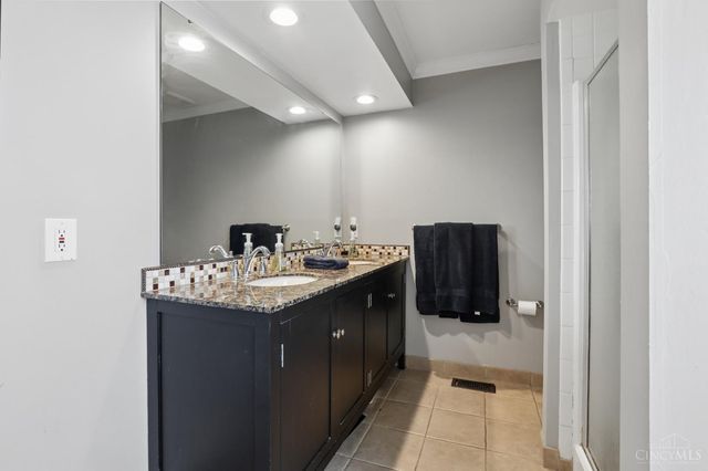 1077 Tumbleweed Drive, Miami Twp, OH 45140