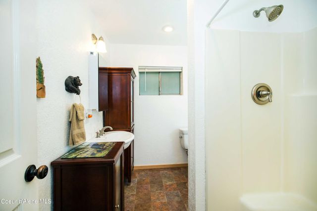 206 Artisan Way, Sandpoint, ID 83864