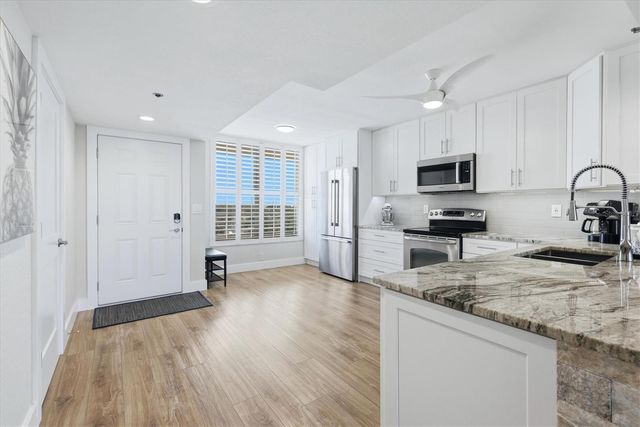 3730 PINEBROOK CIRCLE 604, Bradenton, FL 34209