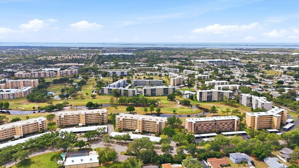 Image 26 of property listing at 3730 PINEBROOK CIRCLE 604, Bradenton, FL 34209