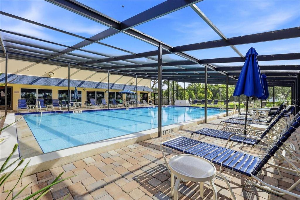 Image 30 of property listing at 3730 PINEBROOK CIRCLE 604, Bradenton, FL 34209