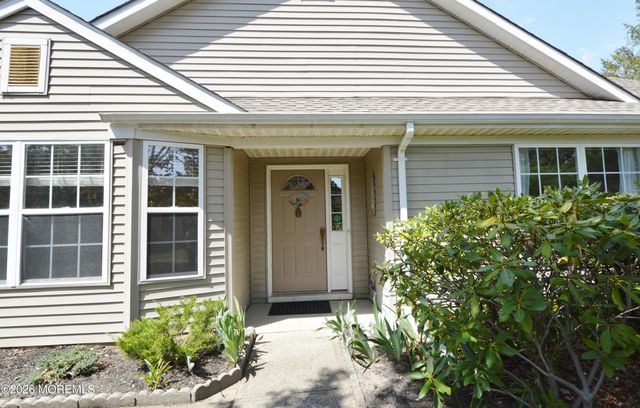 2337 E Ashfield Court, Toms River, NJ 08755