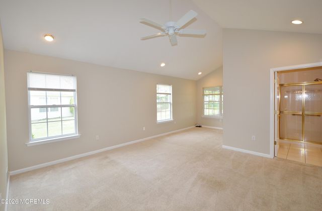 2337 E Ashfield Court, Toms River, NJ 08755