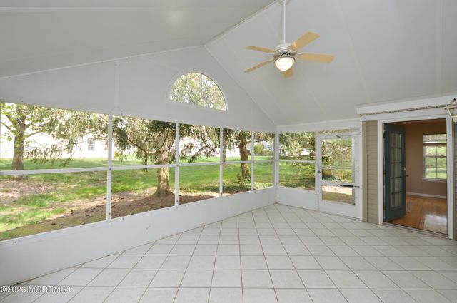 2337 E Ashfield Court, Toms River, NJ 08755