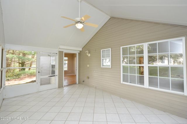 2337 E Ashfield Court, Toms River, NJ 08755