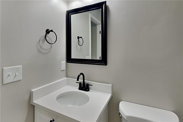 670 Chantress Court, Alpharetta, GA 30004