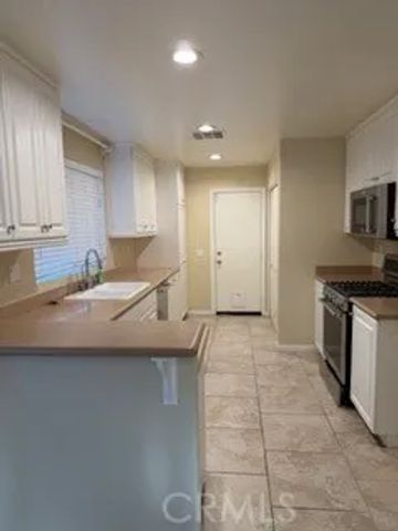 22528 Canal Circle, Grand Terrace, CA 92313