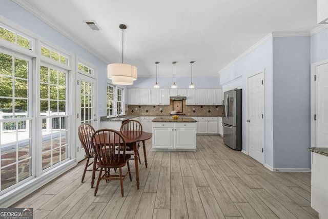 200 Smithdun Lane, Sandy Springs, GA 30350