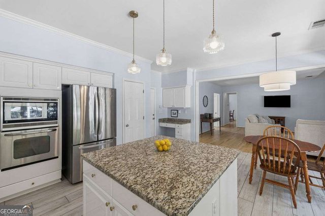 200 Smithdun Lane, Sandy Springs, GA 30350
