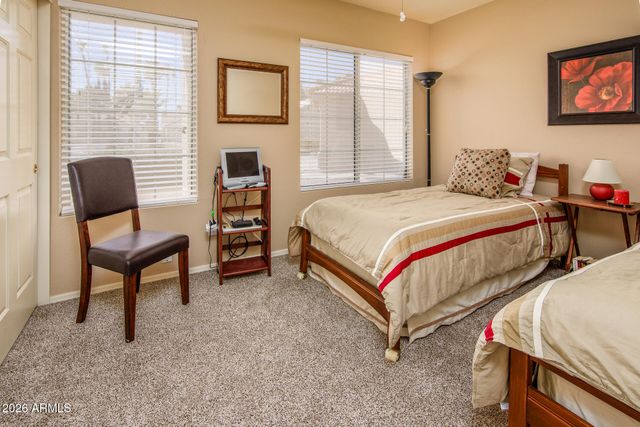 6335 S CYPRESS POINT Drive, Chandler, AZ 85249