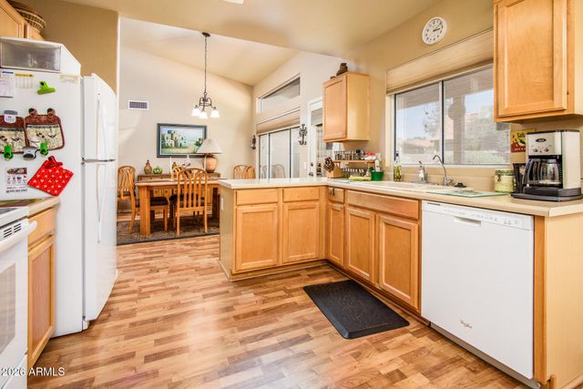 6335 S CYPRESS POINT Drive, Chandler, AZ 85249