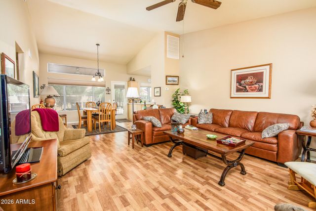 6335 S CYPRESS POINT Drive, Chandler, AZ 85249