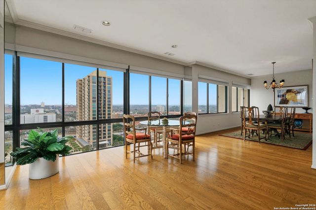 4001 N. New Braunfels APT 1206A, San Antonio, TX 78209