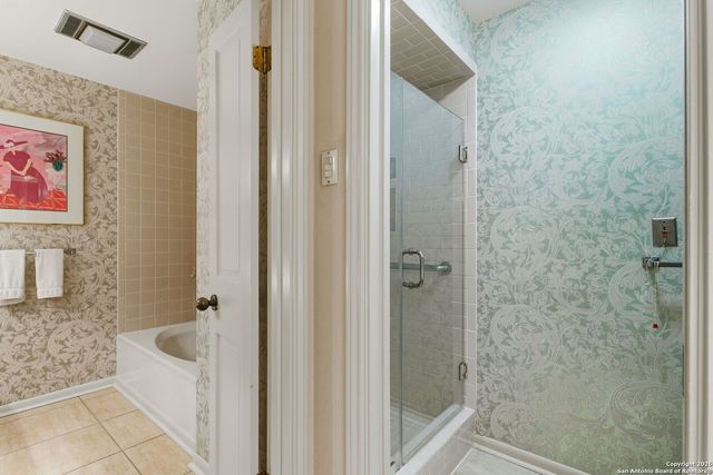 4001 N. New Braunfels APT 1206A, San Antonio, TX 78209