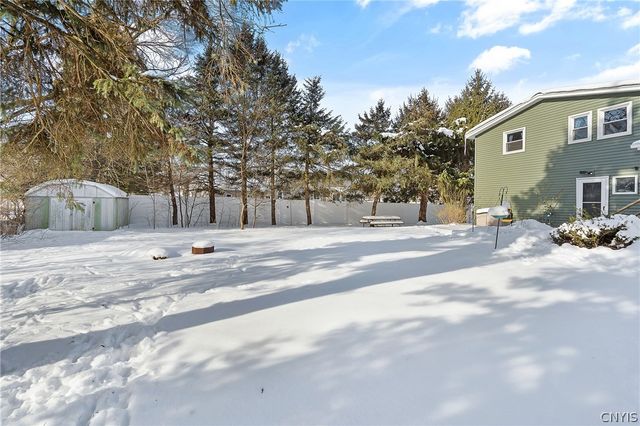 200 East Arbordale Road, Camillus, NY 13219