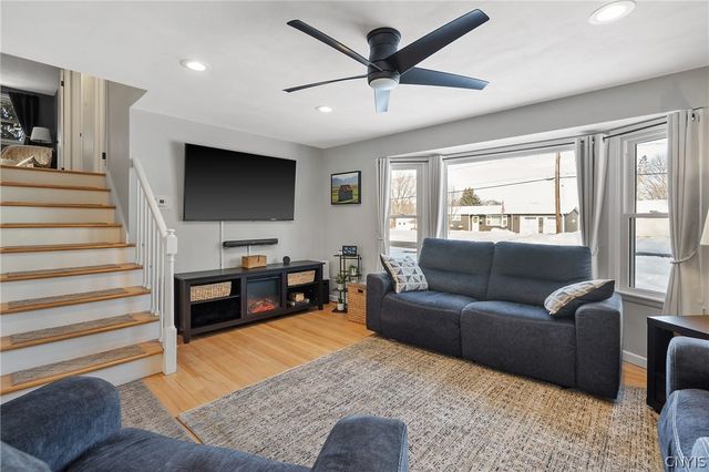 200 East Arbordale Road, Camillus, NY 13219