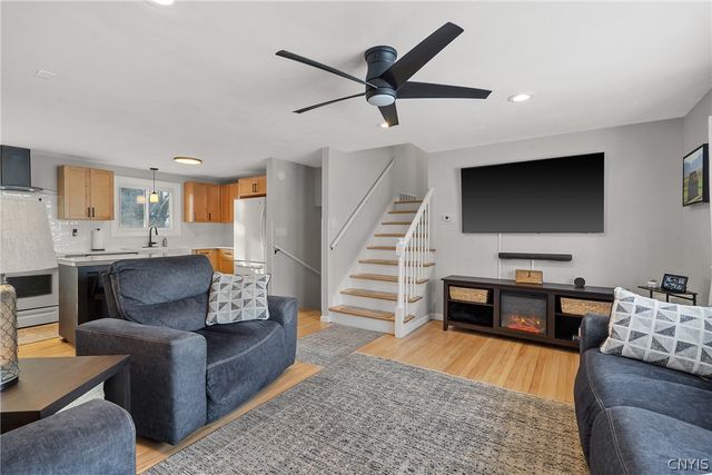 200 East Arbordale Road, Camillus, NY 13219