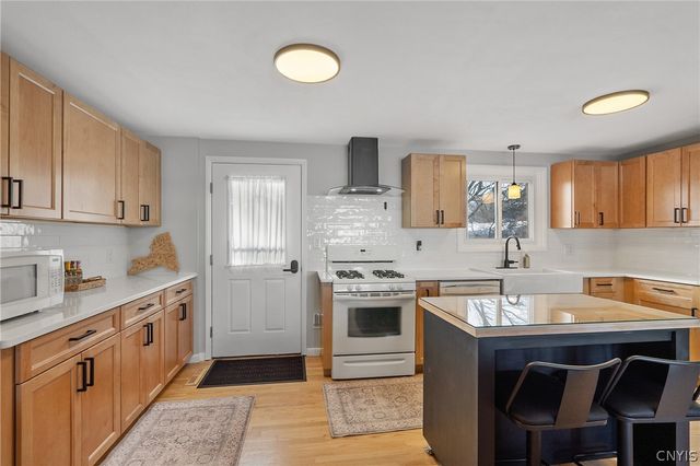 200 East Arbordale Road, Camillus, NY 13219