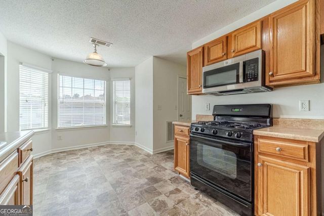 1850 Lily Stem Trail, Auburn, GA 30011