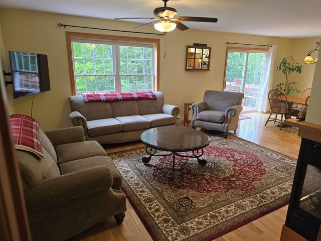 164 Pine View Lane, Cavendish, VT 05153