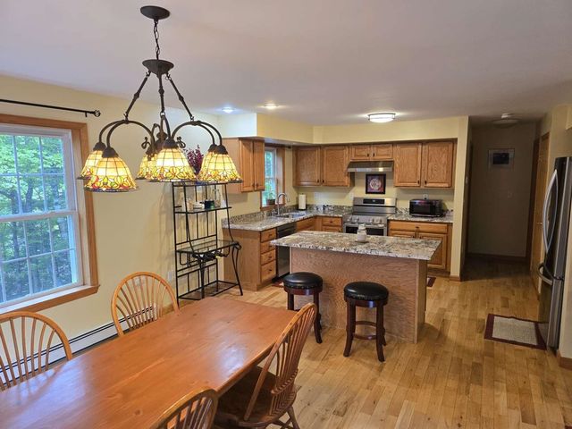 164 Pine View Lane, Cavendish, VT 05153