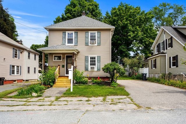 24 Vernon St, Haverhill, MA 01835
