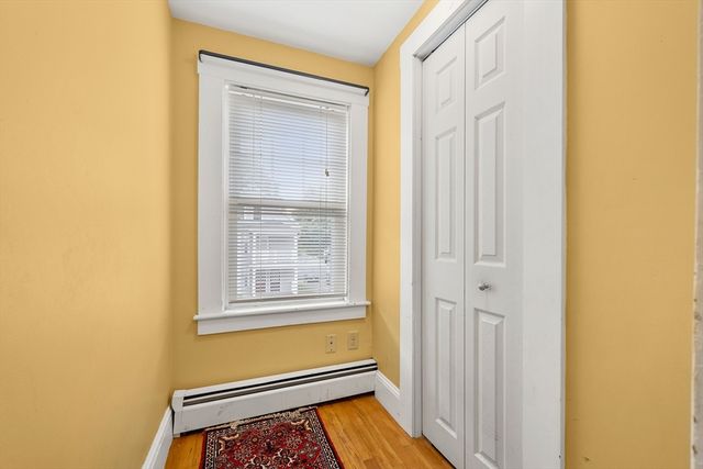24 Vernon St, Haverhill, MA 01835