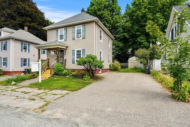 24 Vernon St, Haverhill, MA 01835