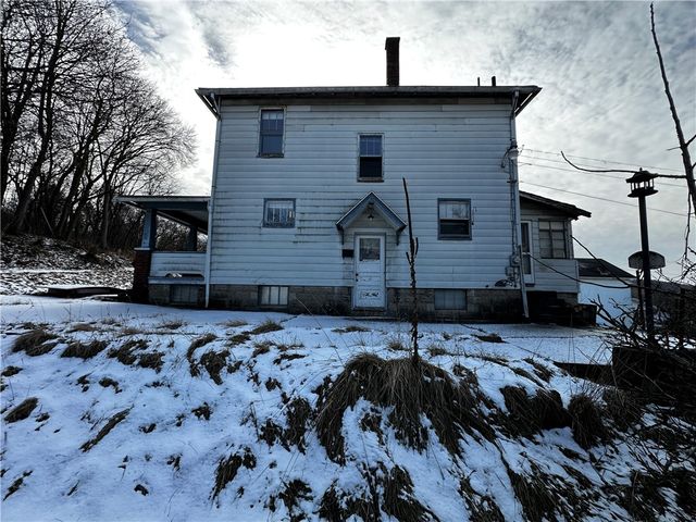 1006 Shira St, New Castle, PA 16101