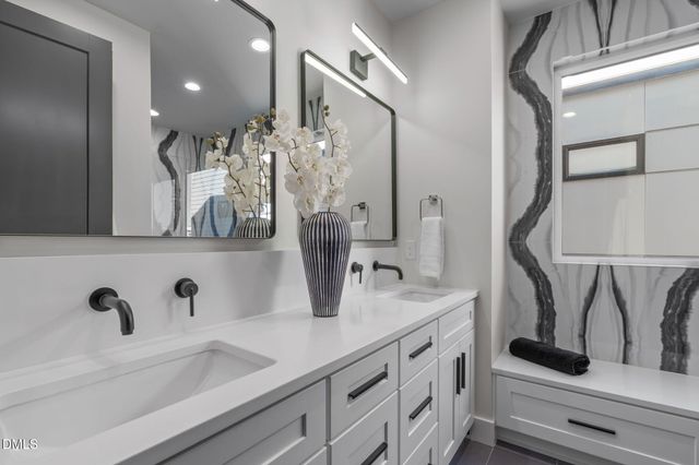 228 Woodsborough Place, Raleigh, NC 27601