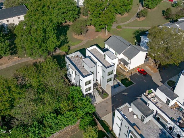 228 Woodsborough Place, Raleigh, NC 27601