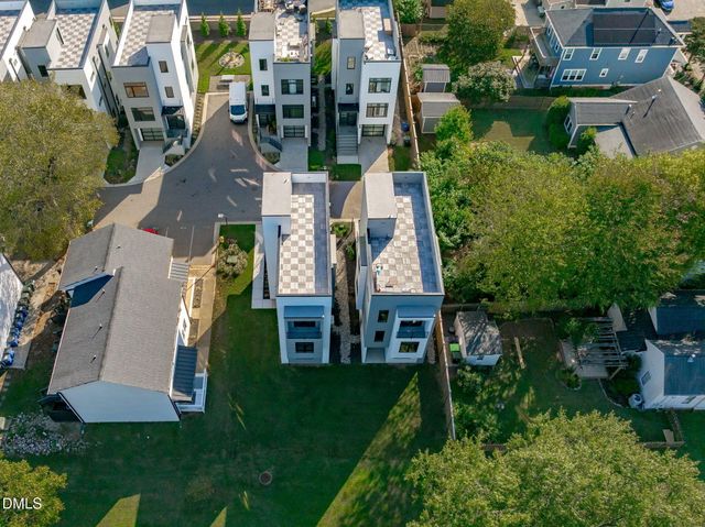 228 Woodsborough Place, Raleigh, NC 27601