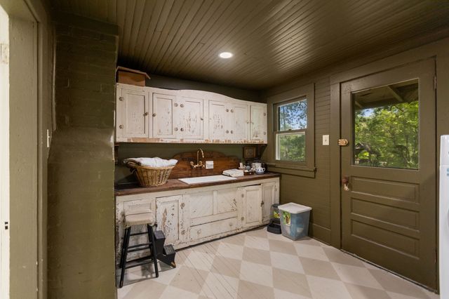 617 Mulberry Ave, Fayetteville, TN 37334