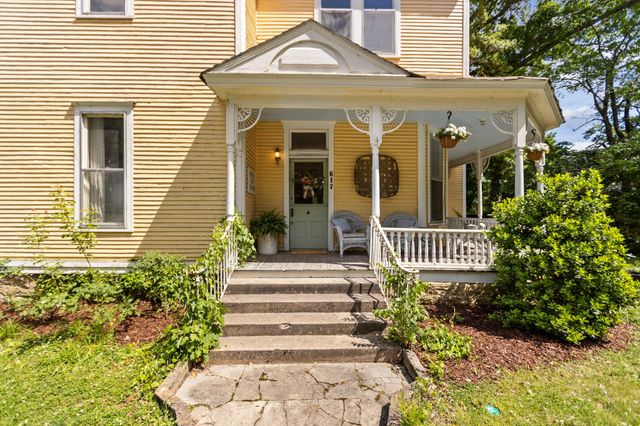 617 Mulberry Ave, Fayetteville, TN 37334