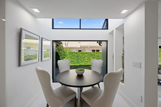 1648 Breakers West Boulevard, West Palm Beach, FL 33411