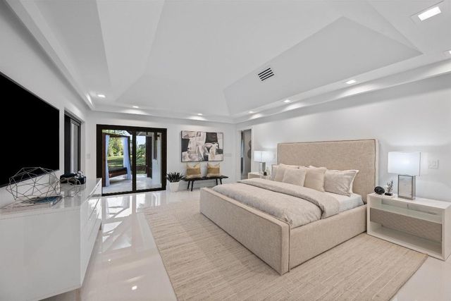 1648 Breakers West Boulevard, West Palm Beach, FL 33411