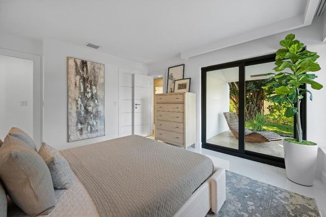 1648 Breakers West Boulevard, West Palm Beach, FL 33411