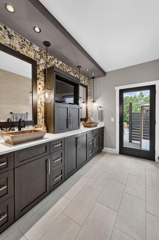 6444 Irving Drive, Sun Prairie, WI 53590
