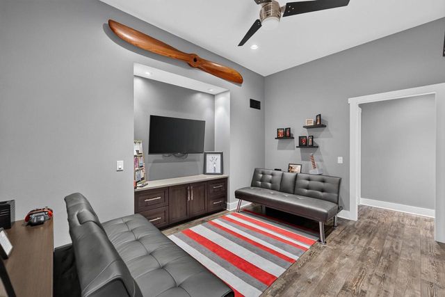 6444 Irving Drive, Sun Prairie, WI 53590