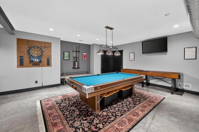 6444 Irving Drive, Sun Prairie, WI 53590