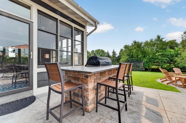 6444 Irving Drive, Sun Prairie, WI 53590