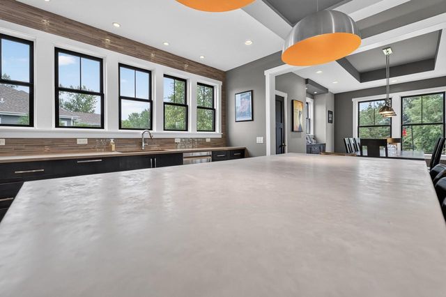 6444 Irving Drive, Sun Prairie, WI 53590