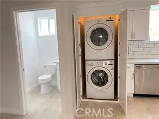 1141 Irolo, Los Angeles, CA 90006