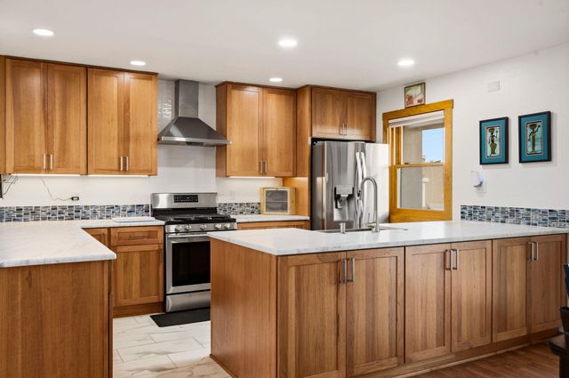 726 1 Tramway Vista Court NE, Albuquerque, NM 87122