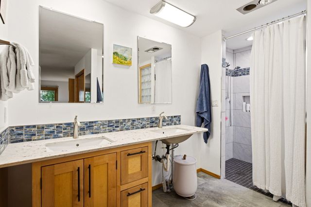 726 1 Tramway Vista Court NE, Albuquerque, NM 87122
