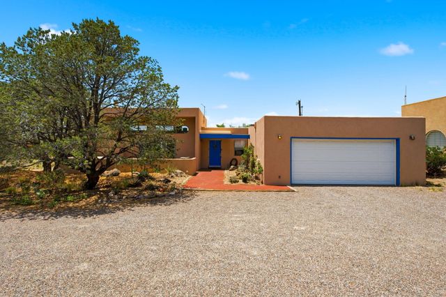 726 1 Tramway Vista Court NE, Albuquerque, NM 87122