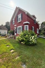 13 Fairview Avenue, Derry, NH 03038