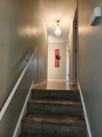 1863 E 172nd Street, South Holland, IL 60473