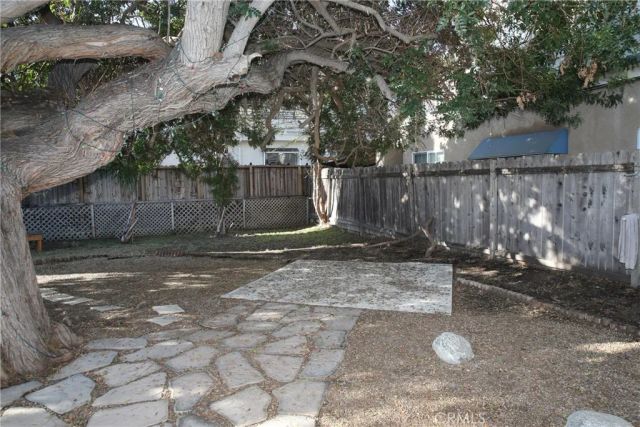 135 Del Mar, Costa Mesa, CA 92627